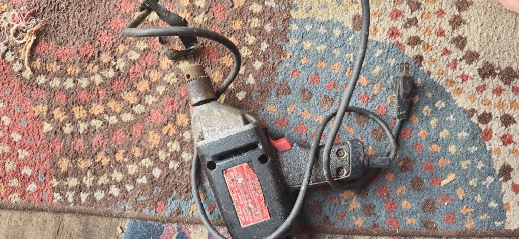 Craftsman Sears 3/8 Drill Plug In Drill.