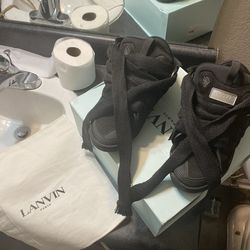 Black Lanvins