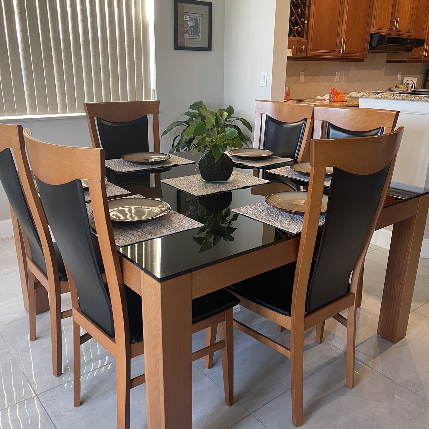Six(6) Chairs Dining Room Set