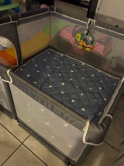 Play pen