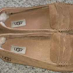 🌺 UGG Original Charlie Penny Loafer🌺