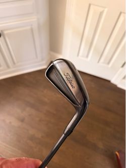 Titleist T150 Black Vapor Irons 4-PW – Project X LZ 6.5 X-Stiff – Jumbomax Zen Lite XS Grips
