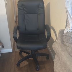 Desk chair black