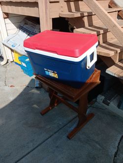 Ice cooler, new