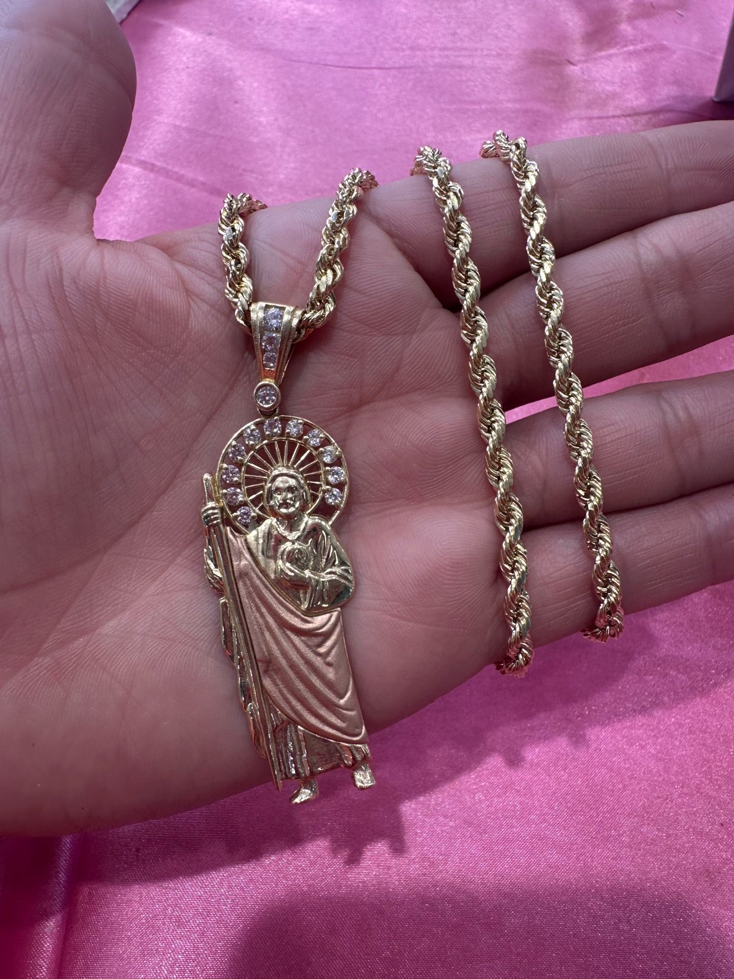 14k Gold 4mm 26in Rope with San Judas