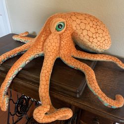 Giant Stuffed Realistic Octopus 