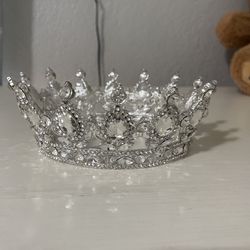 Small Crown