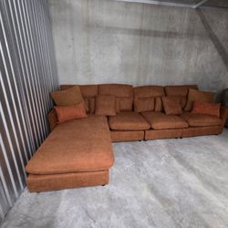 Brand New Sectional Brown Couch 