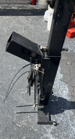 303-D043 6.0L 6.4L 7.3L Power Stroke Engine Lifting Attachment