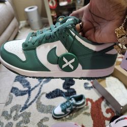Nike Dunks 6 1/2