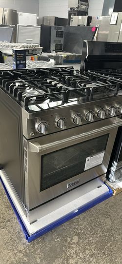 Vesta Gas Range new with warranty