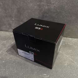 Panasonic Lumix S5II Camera (Body) 📸
