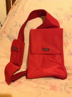 Red guess shoulder bag with phone case