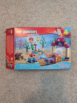 Lego juniors - Disney Princess 10765- age 4 - 7 yrs - 92 pcs.