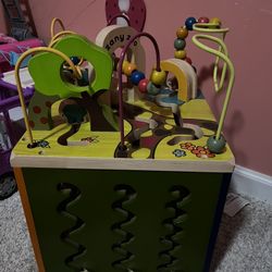 Zany Zoo Activity cube