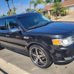 Ford Flex, Clean Title, Smogged, 22"rims, 3rd Row Seat