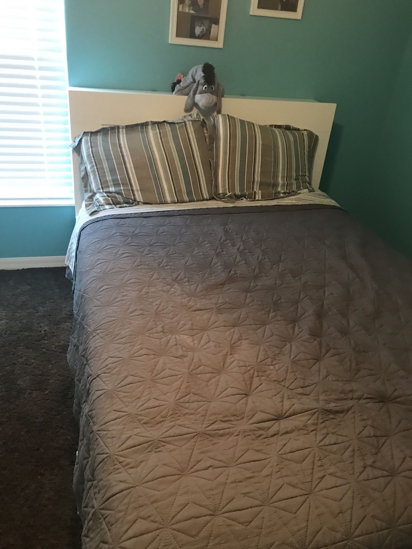 Full size bed and small dresser
