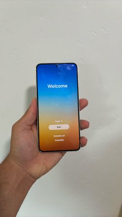The selected region appears to show a white Samsung Galaxy smartphone, likely a recent flagship model like the Galaxy S23 or S24 series.