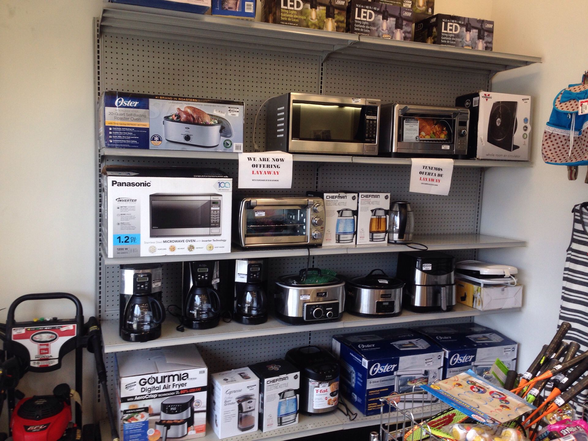 Microwaves , ovens , air conditioners and more ! 💰💰💰💰