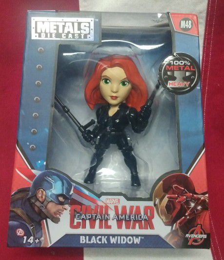 Marvel Metals Die Cast Black Widow