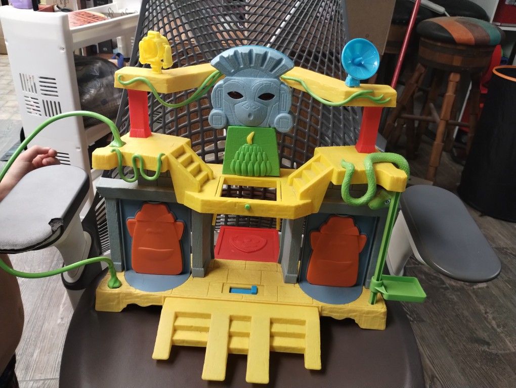 Paw Patrol Monkey Temple Playset
