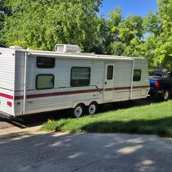 1999 Jayco Quest 297j