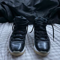 Jordan 11 “ 72-10 “ Size 8.5