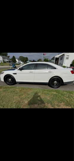 2017 Ford Taurus