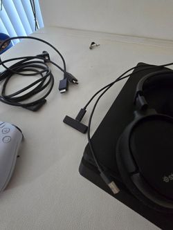 Ps4 slim bundle all you need