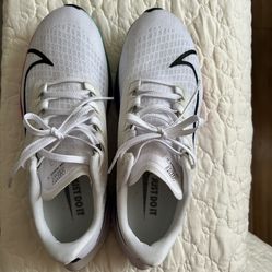 Nike Tennis/Running Shoes