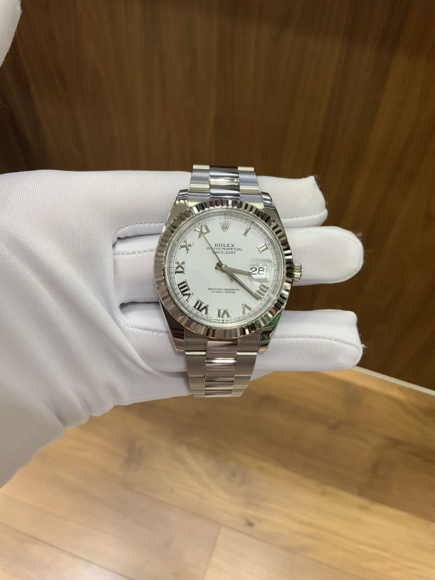 2023 New 126334 Rolex Datejust 41 White Roman Dial w/ 18k White Gold Fluted Bezel (COMPLETE SET)