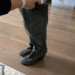 Vince Canute Suede Boots 9.5