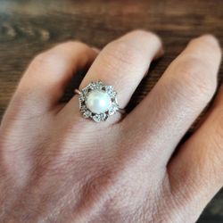 Elegant Cultured Pearl Ring Size 6.5 NEW
