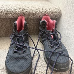 Eddie Bauer Hiking Boots size 11