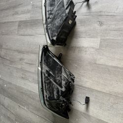 Headlight Ram 1500 14-18