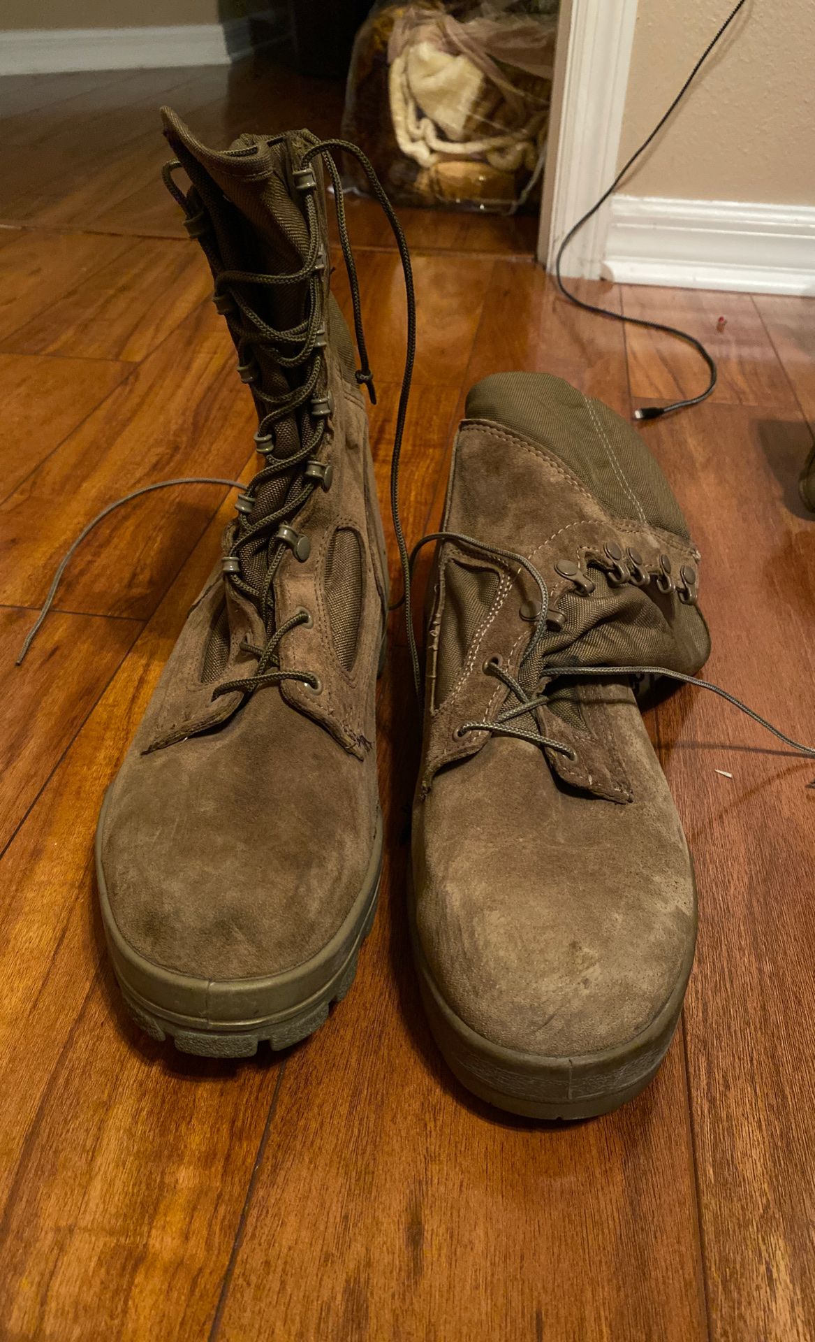 Used military boots size 12.5