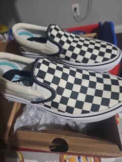 Vans shoes checkers 5.5 size