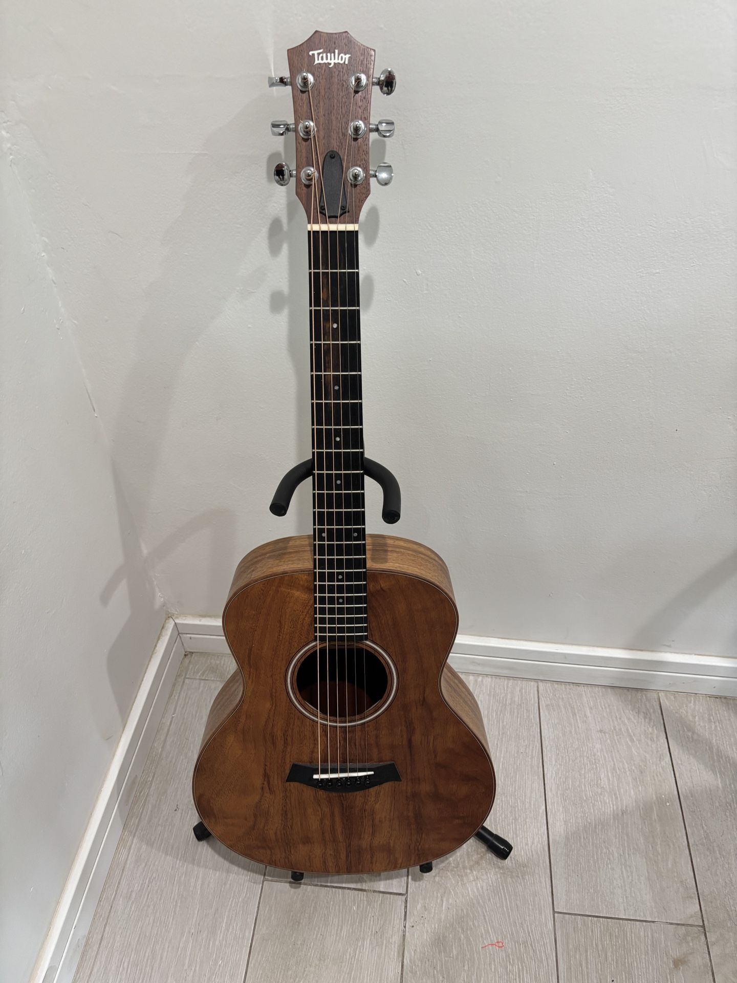 Taylor GS Mini-e Koa