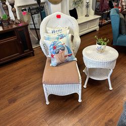 Super Cute Hampton Bay Lounge Chair And Side Table 