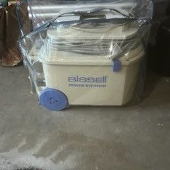 Bissell steamer/cleaner 