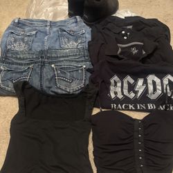 Women Clothes Lot y2k (kinda)