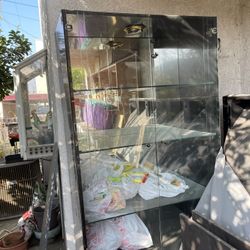Showcase Glass