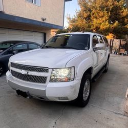 2007 Chevy Suburban Z71