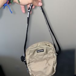 Supreme Shoulder Bag (2019)