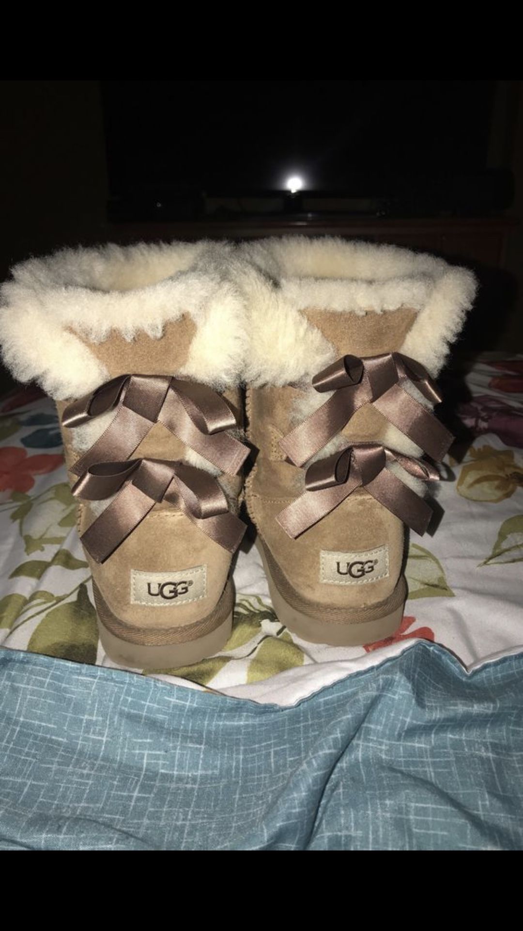 UGG BOOTS