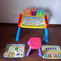Vtech Touch &Learn Activity Desk 