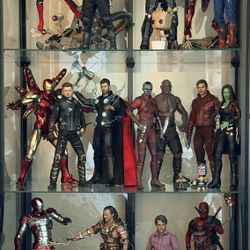 Hot Toys Marvel Lot
