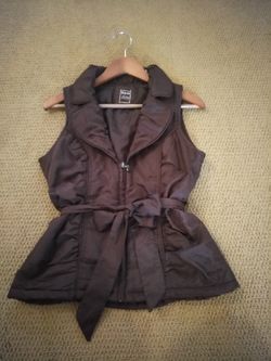 Puffer vest chocolate.small
