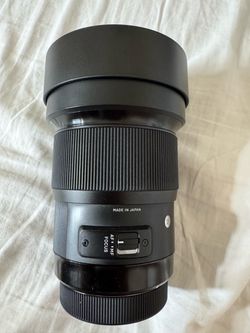 Sigma Art Series Camera Lens with Hood Canon EF mount