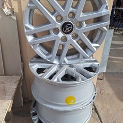 Toyota 18x7 Wheels For Pick Up Truck